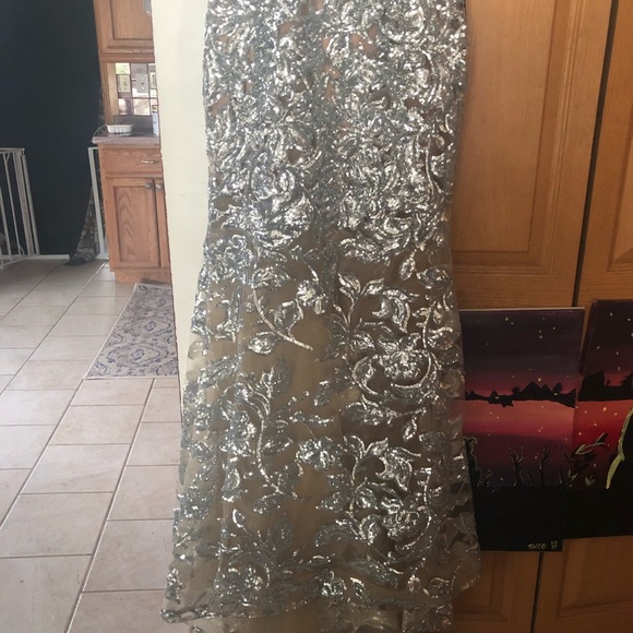 AVA Presley Evening gown - Picture 5 of 8